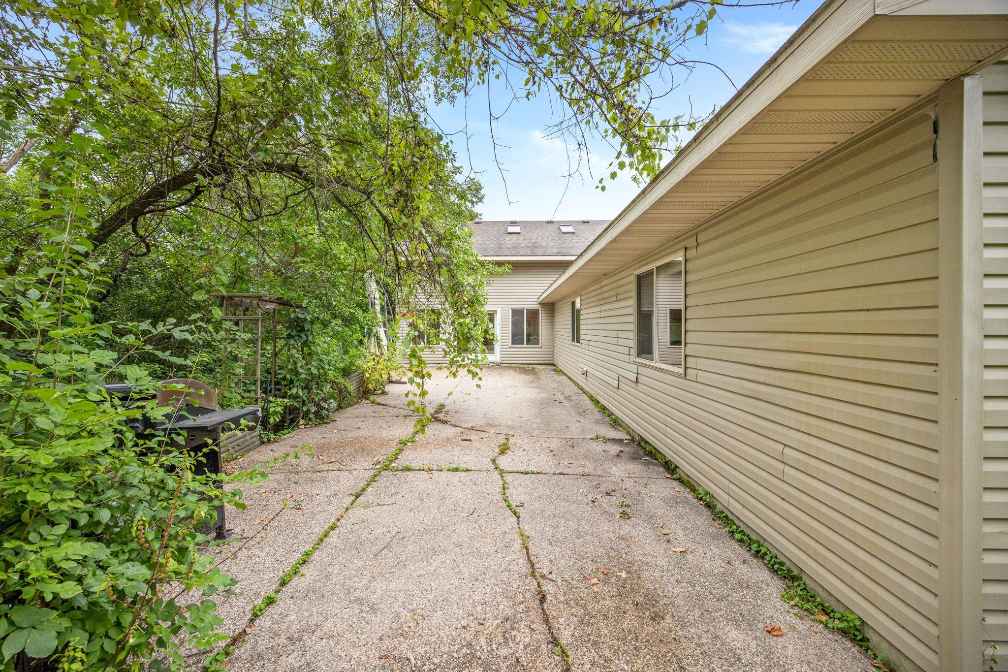 23-web-or-mls-122.jpg