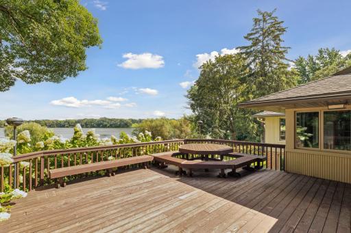 10 Evergreen Road, Saint Paul, MN 55127