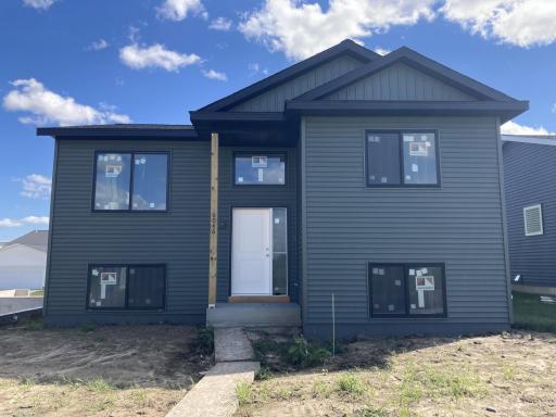 6046 Town Square Place NW, Rochester, MN 55901