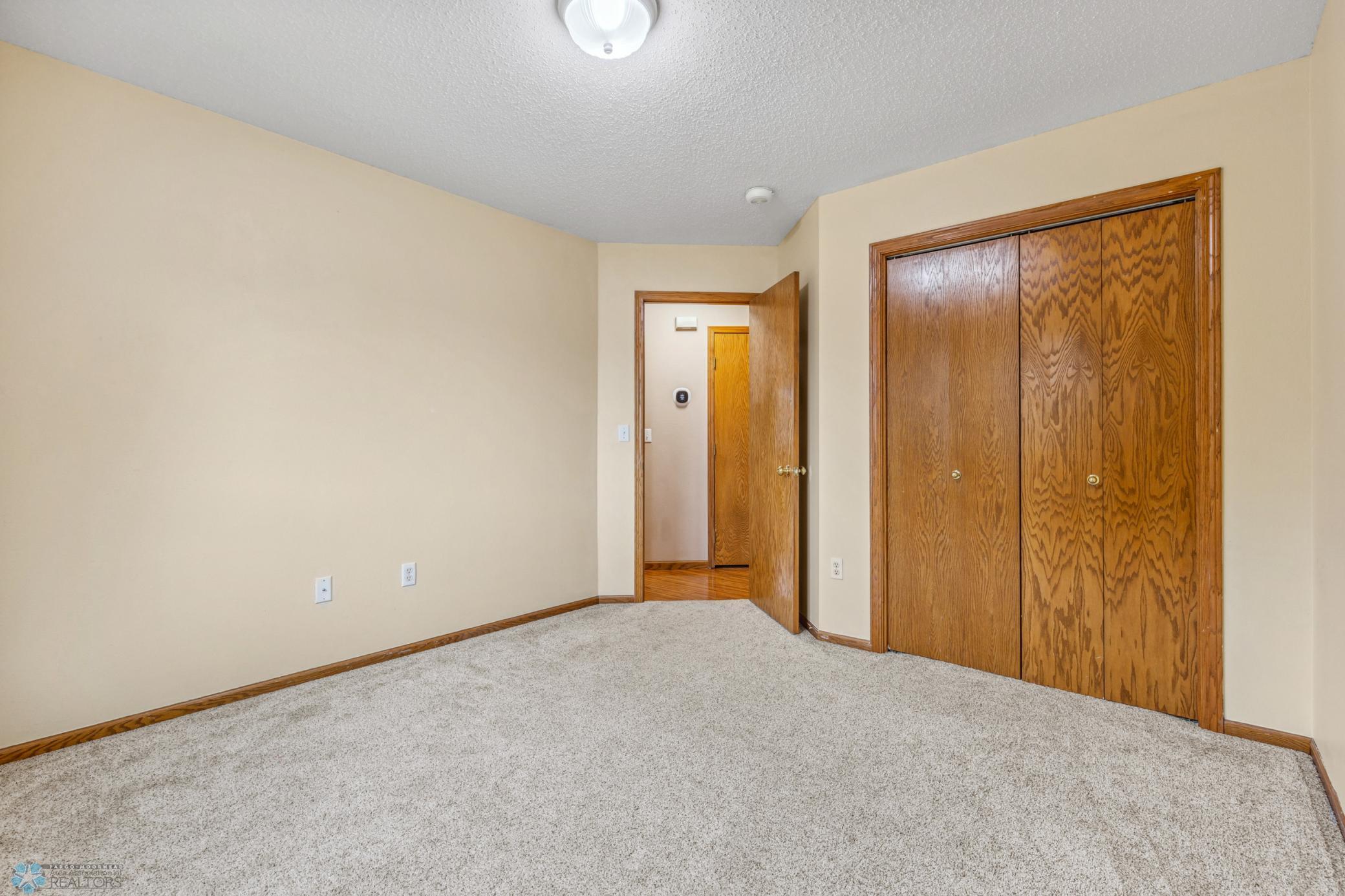 Bedroom2.jpg
