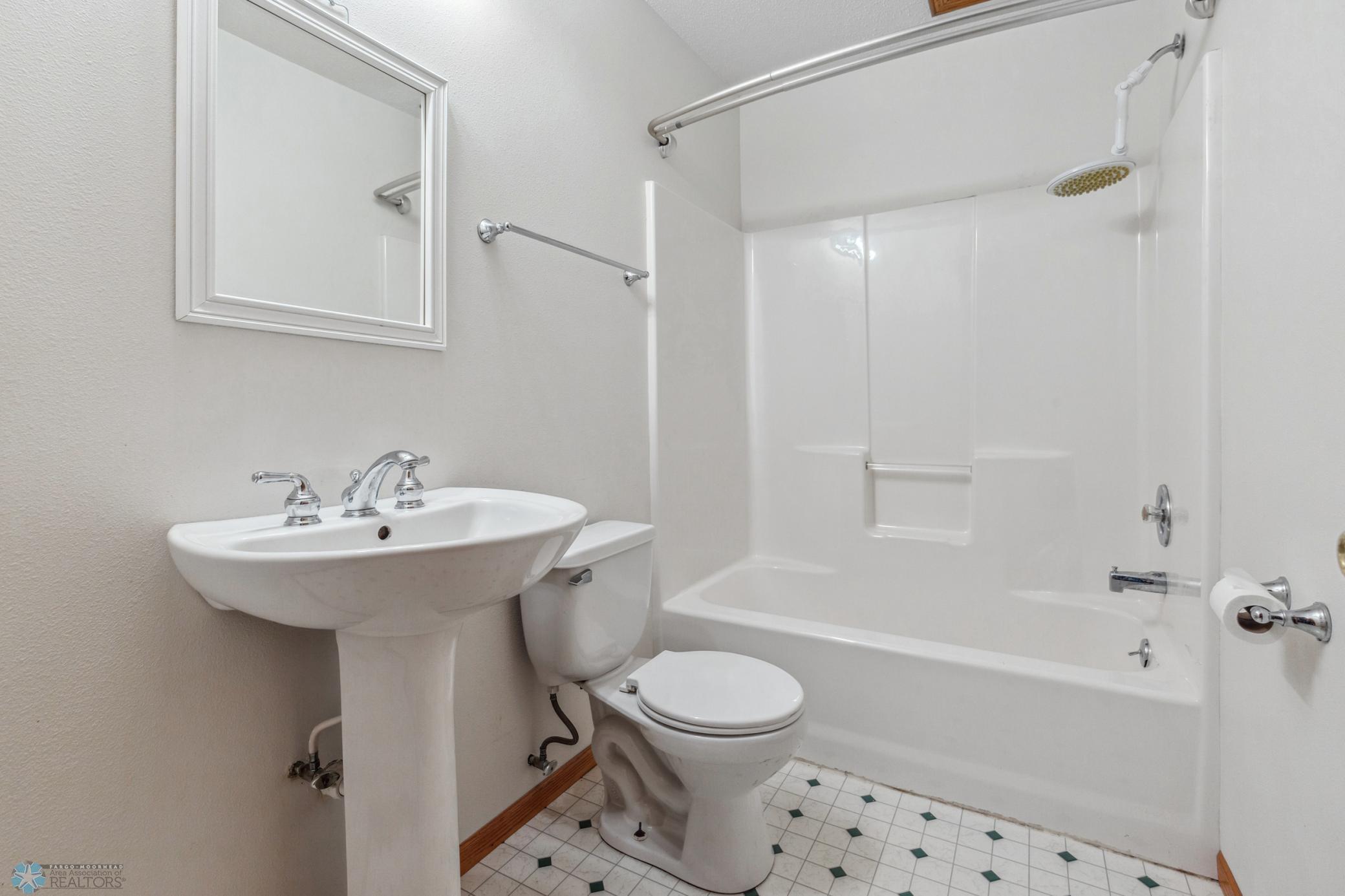Basement Bathroom.jpg