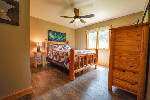 7593 W Timberlore Trail, Cook, MN 55723