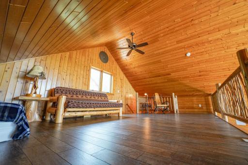 7593 W Timberlore Trail, Cook, MN 55723