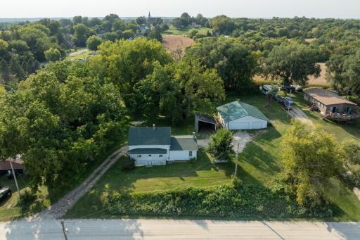 Nestled in the heart of historic Vasa, this charming cottage is it ready for you to roll up your sleeves and renovate into your dream home.