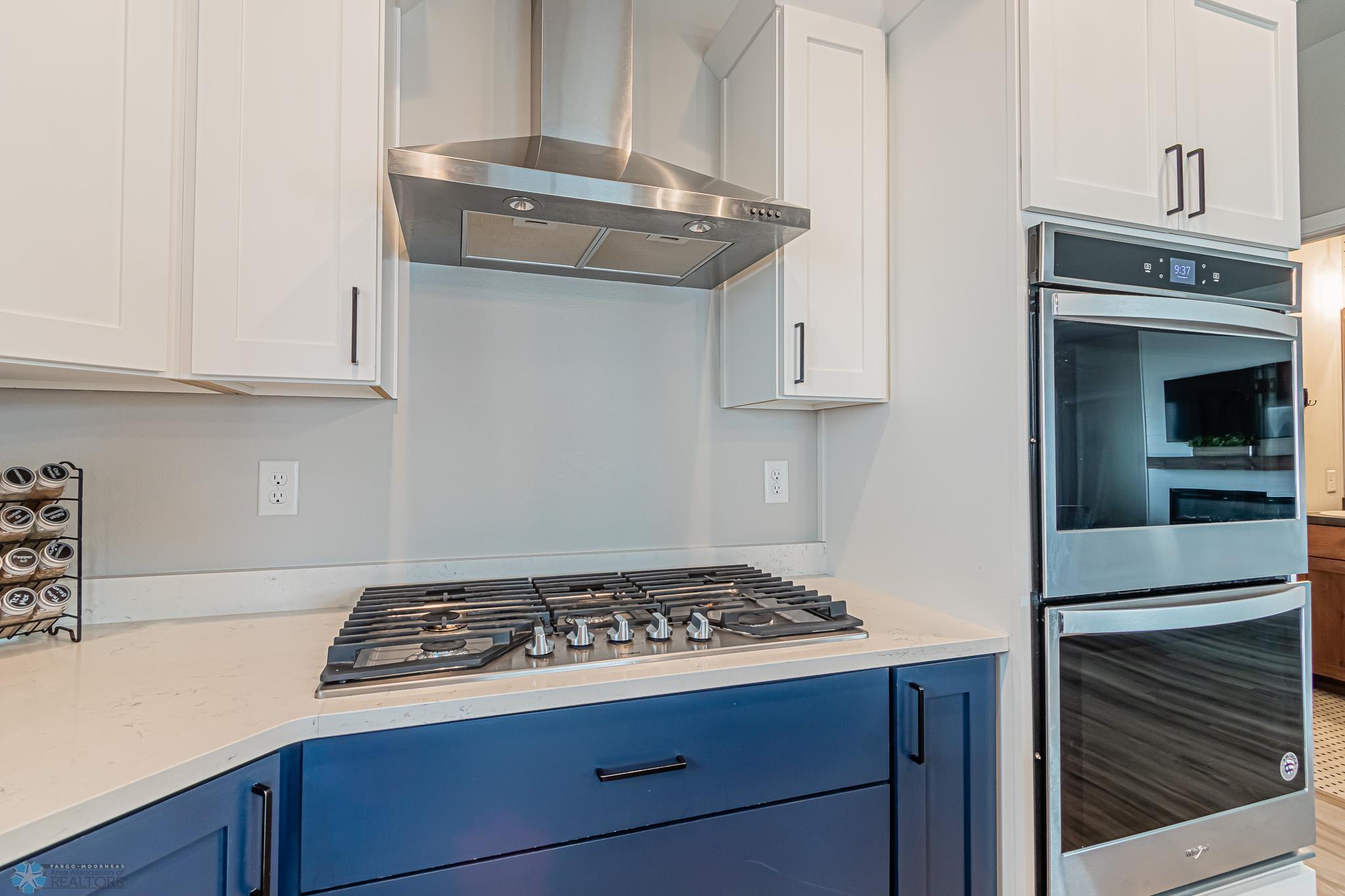 2534 66TH Avenue S, Fargo, ND-47.jpg