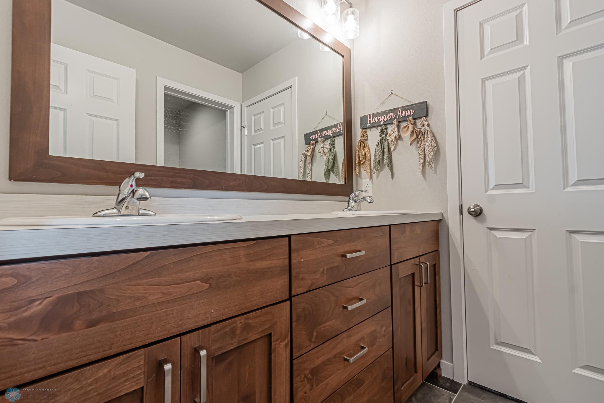 22534 66TH Avenue S, Fargo, ND-42.jpg