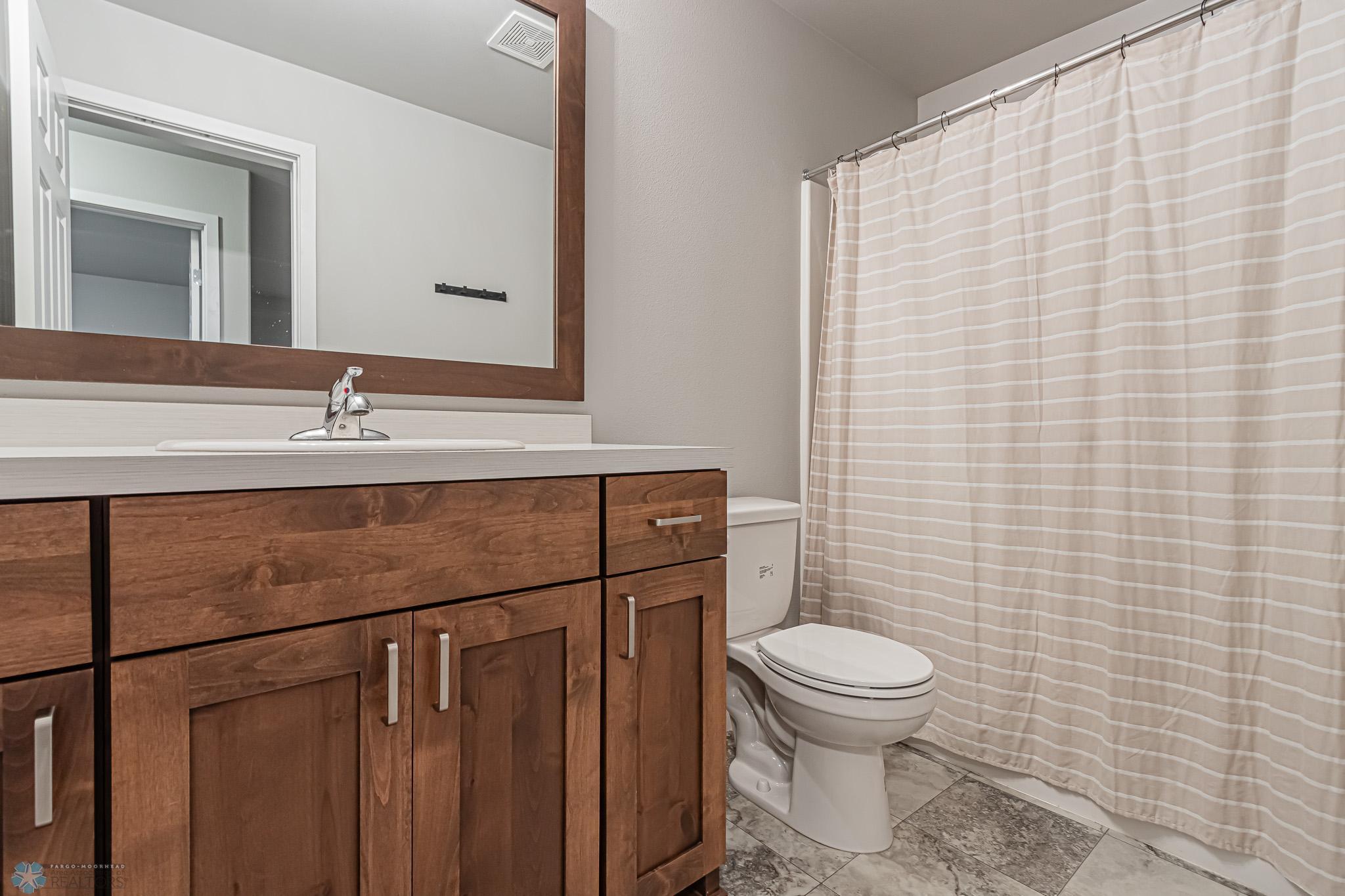 22534 66TH Avenue S, Fargo, ND-21.jpg