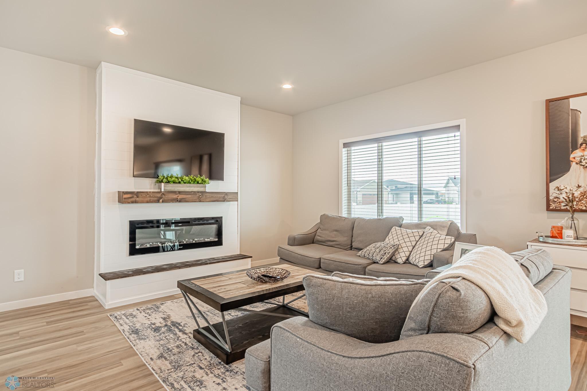 22534 66TH Avenue S, Fargo, ND-13.jpg