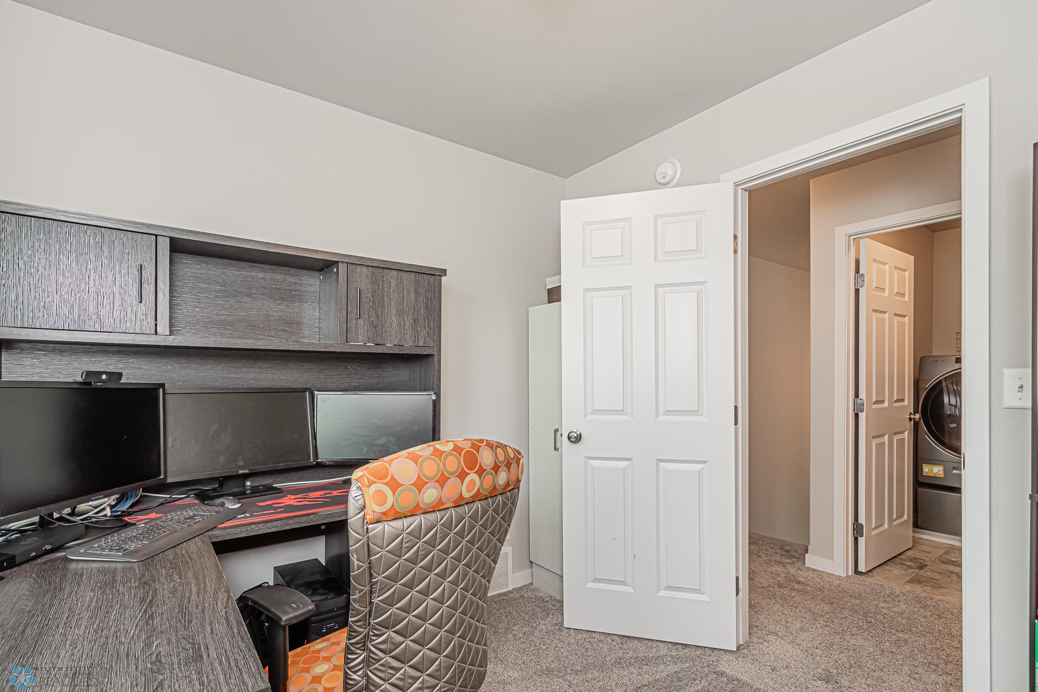 22534 66TH Avenue S, Fargo, ND-37.jpg