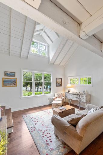 20500 Linwood Road, Excelsior, MN 55331