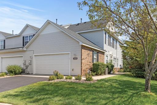 Welcome to 14283 Banyan Lane in Rosemount,