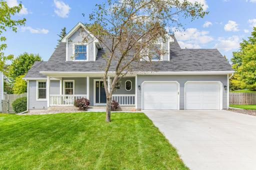 Stunning 5 bed/ 4 bath, corner lot home, with updates galore, in sought after location and award-winning MV School District.