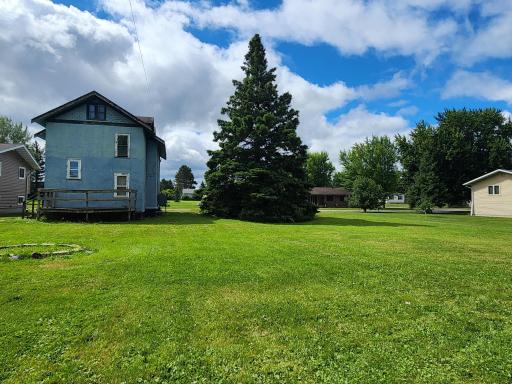 1609 2nd Street W, Eveleth, MN 55734