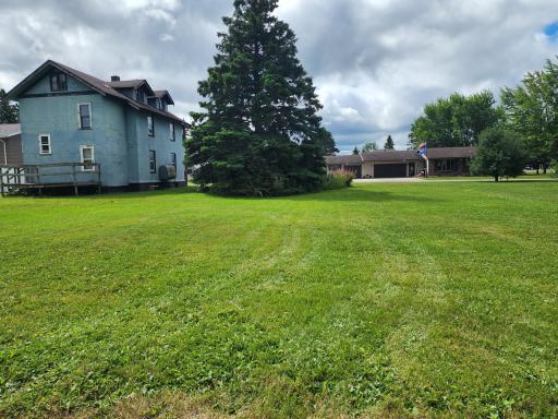 1609 2nd Street W, Eveleth, MN 55734