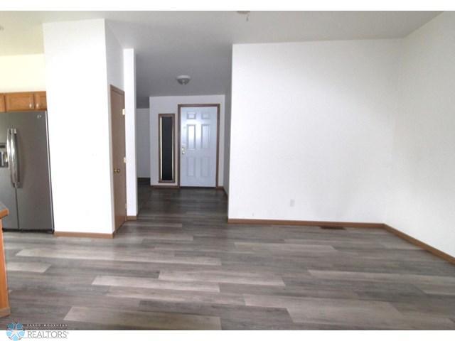 1 E DINING AREA.jpg