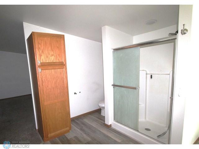 1 G BATH ON SUITE VIEWS (1).jpg
