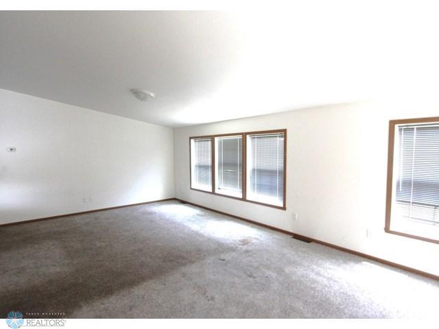 1 J FAMILY ROOM VIEWS (1).jpg