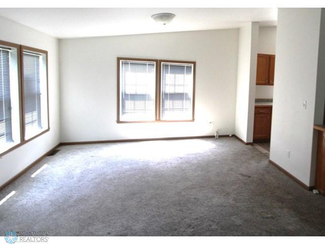 1 J FAMILY ROOM VIEWS (2).jpg