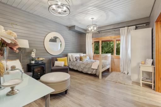1165 Wyndmere Road, Wayzata, MN 55391