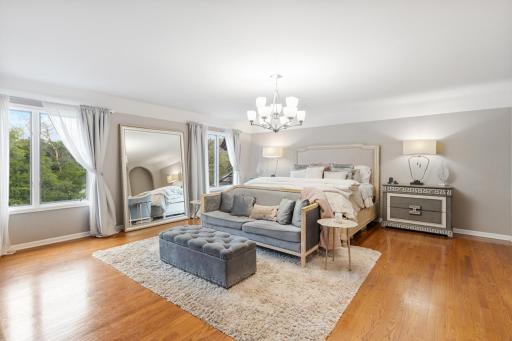 1165 Wyndmere Road, Wayzata, MN 55391