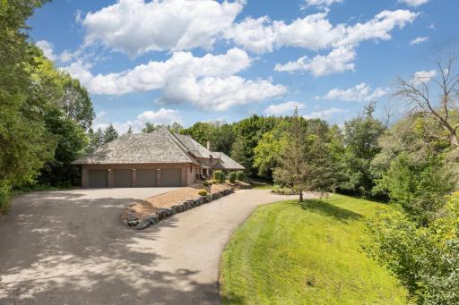 1165 Wyndmere Road, Wayzata, MN 55391
