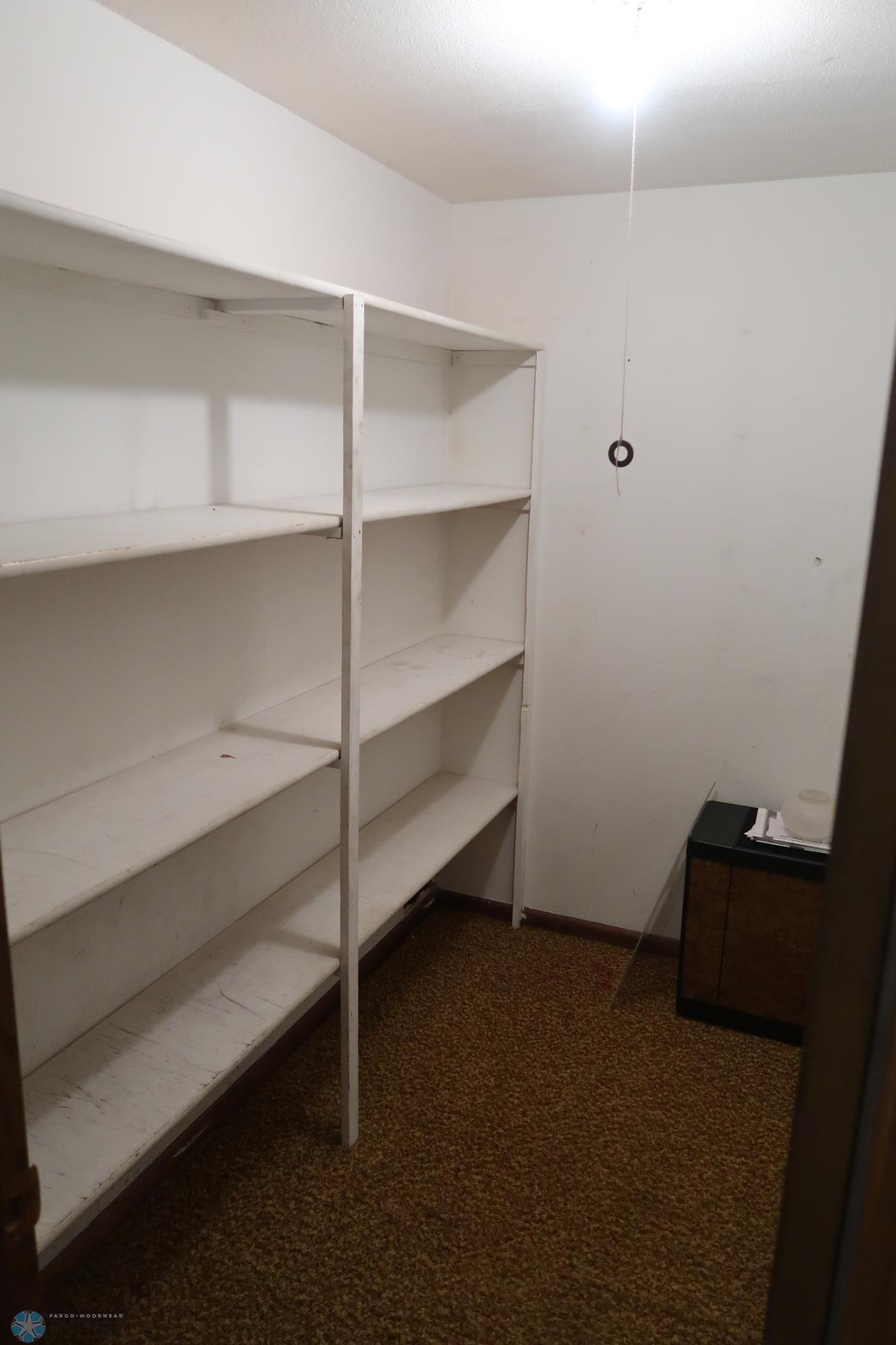 Lwr Lvl Storage Rm