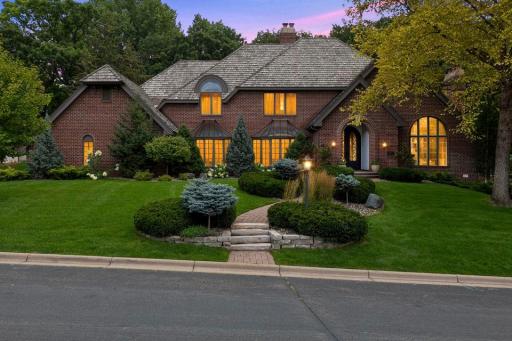 5021 Interlachen Bluff, Minneapolis, MN 55436