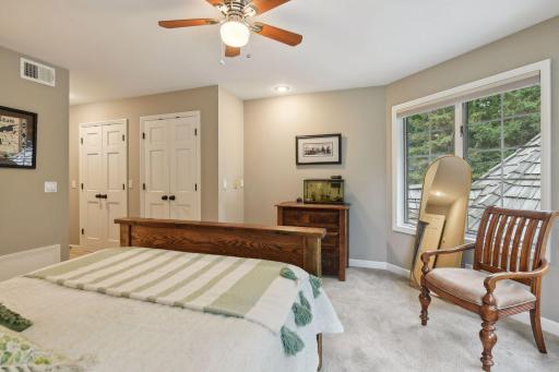5021 Interlachen Bluff, Minneapolis, MN 55436