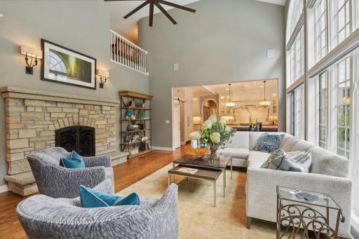 5021 Interlachen Bluff, Minneapolis, MN 55436