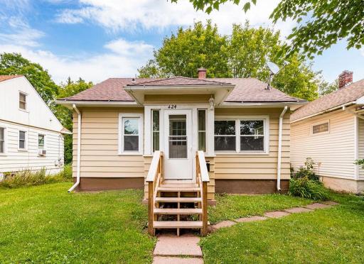 424 N 79th Avenue W, Duluth, MN 55807