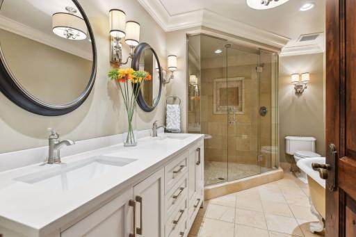 1382 Hunter Drive, Wayzata, MN 55391