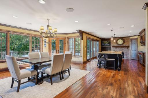 1382 Hunter Drive, Wayzata, MN 55391