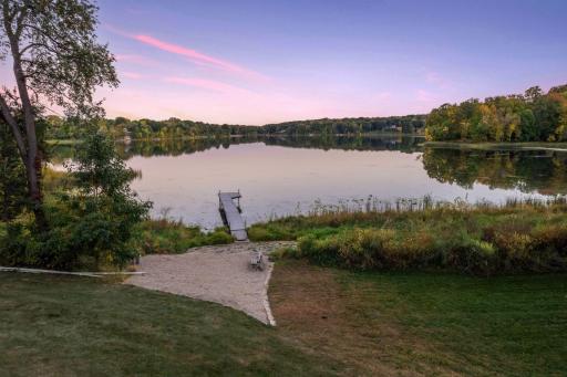 1382 Hunter Drive, Wayzata, MN 55391