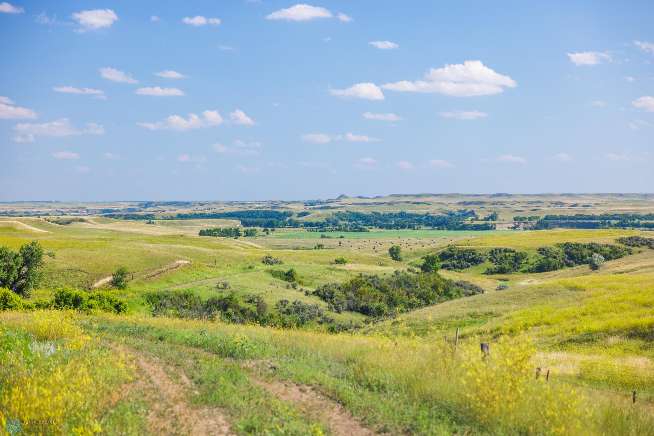 Amdak__Kallestad South_Landscape_0002.jpg