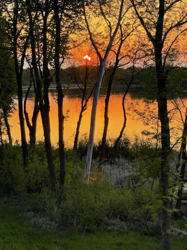 2468 Woods Drive, Victoria, MN 55386
