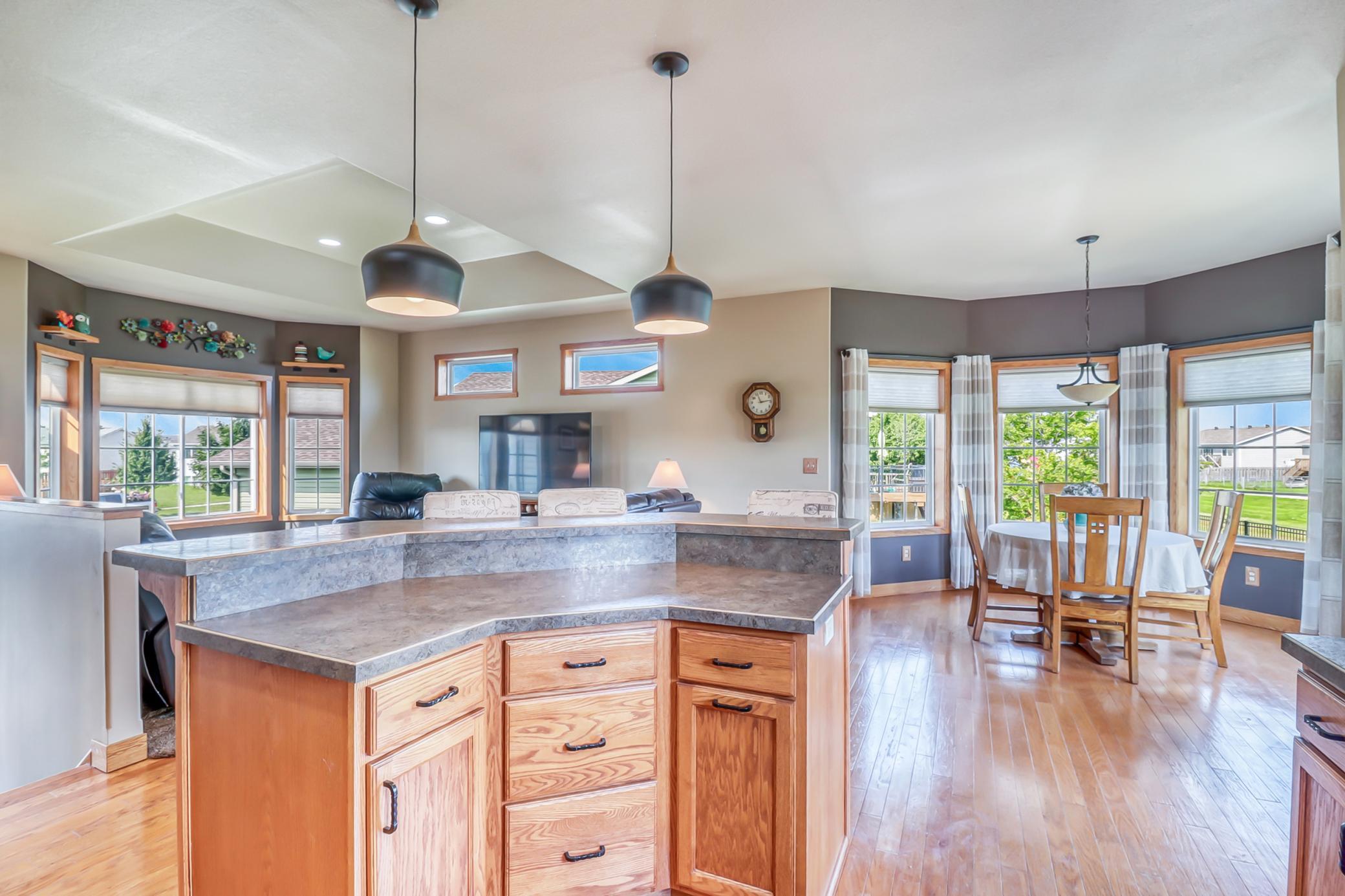 Kitchen1_5.jpg