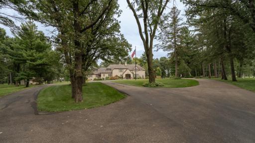 1707 28th Street NE, Austin, MN 55912