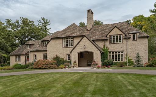 1707 28th Street NE, Austin, MN 55912