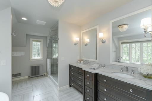 1707 28th Street NE, Austin, MN 55912