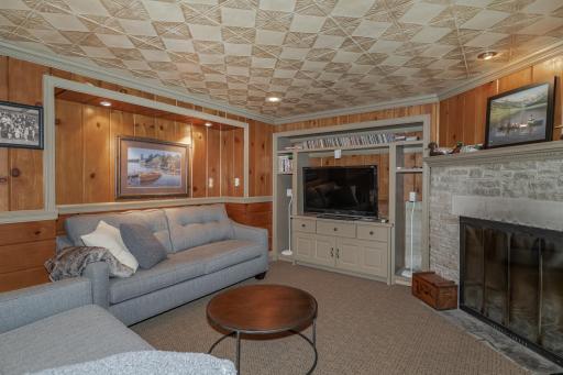 1707 28th Street NE, Austin, MN 55912