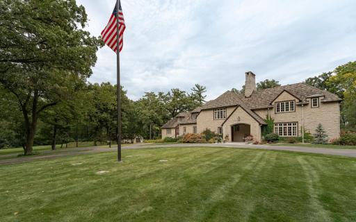 1707 28th Street NE, Austin, MN 55912