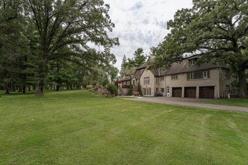 1707 28th Street NE, Austin, MN 55912