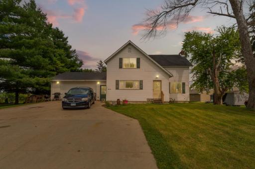 415 Aspen Avenue N, New Richland, MN 56072