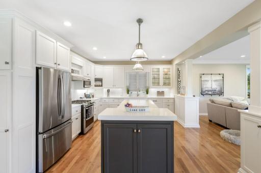 12-web-or-mls-15358 Breezy Point Road Se, Prior Lake-1014.jpg