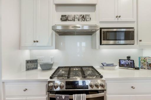 49-web-or-mls-15358 Breezy Point Road Se, Prior Lake-1018.jpg