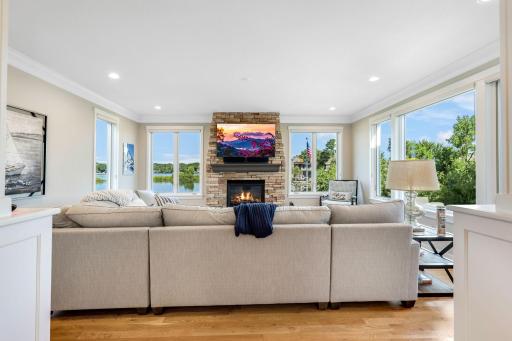 59-web-or-mls-15358 Breezy Point Road Se, Prior Lake-1025.jpg