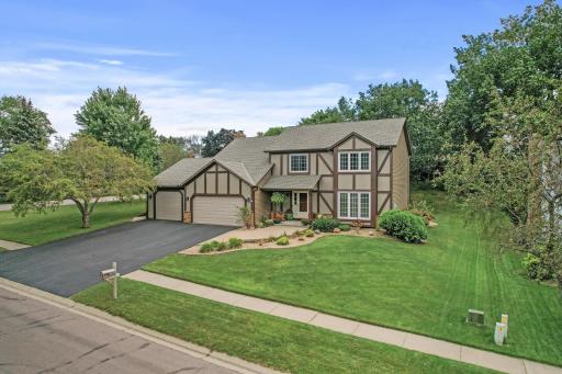 8450 135th Street W, Apple Valley, MN 55124