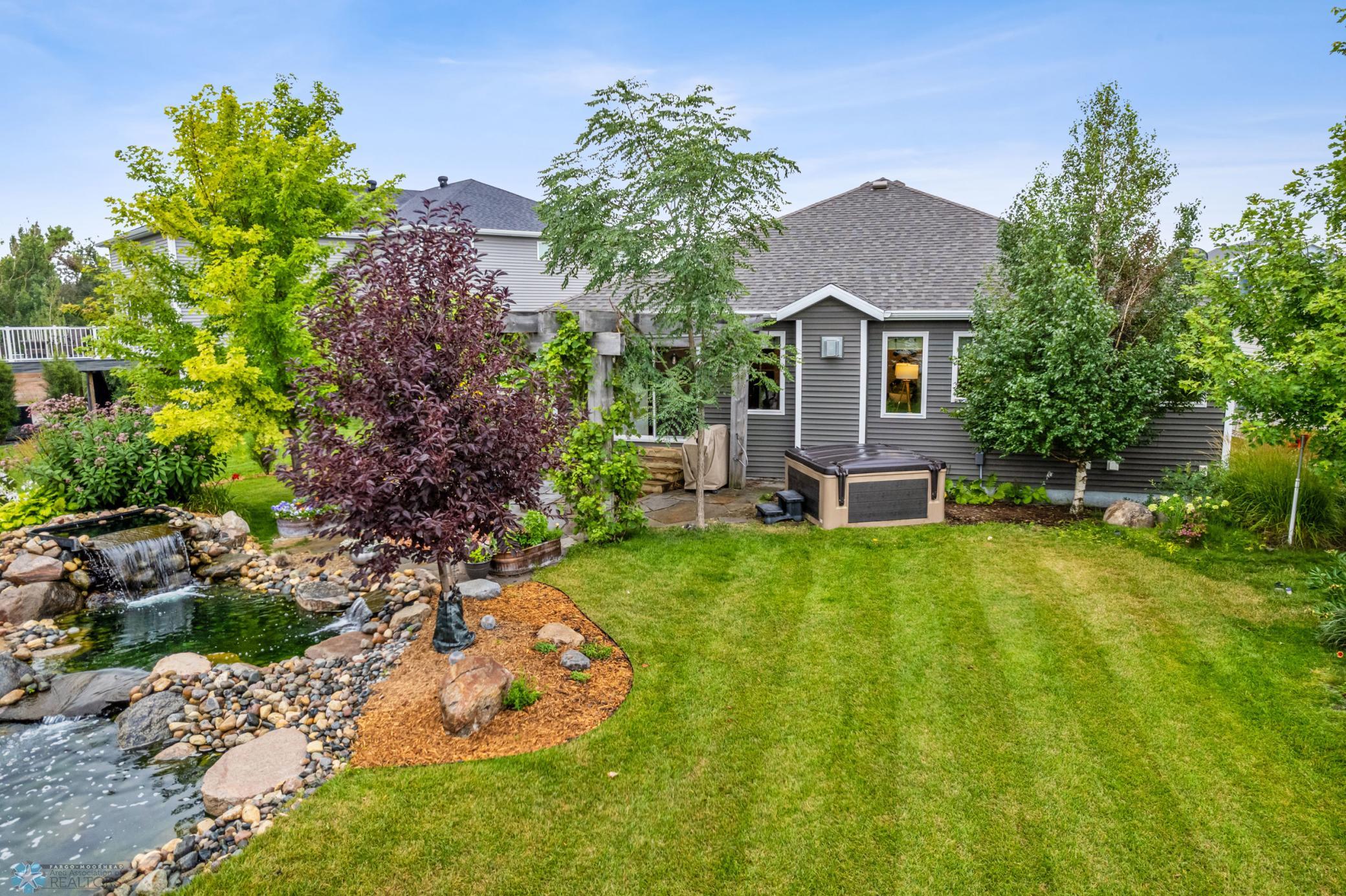 Backyard- Hot Tub Included