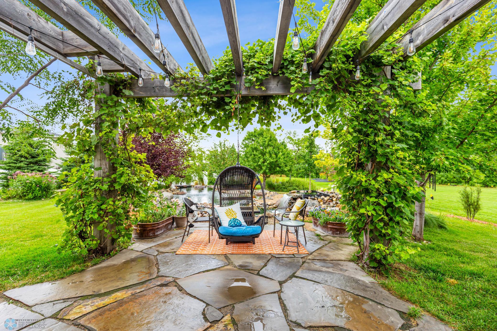 Flagstone Patio w/ Pergola