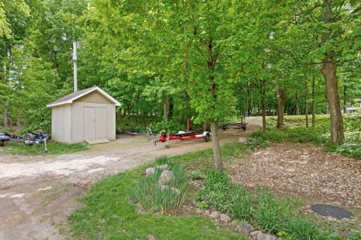 8270 Irvine Avenue NW, Annandale, MN 55302